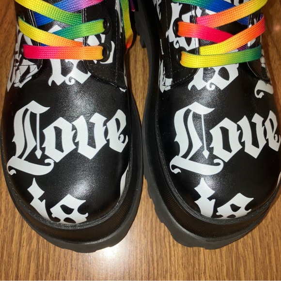 NEW RARE CLUB EXX LOVE IS LOVE PRIDE RAINBOW COMBAT BOOTS - Picture 12 of 16